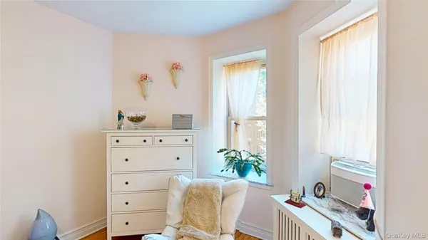 a bed room with a bed