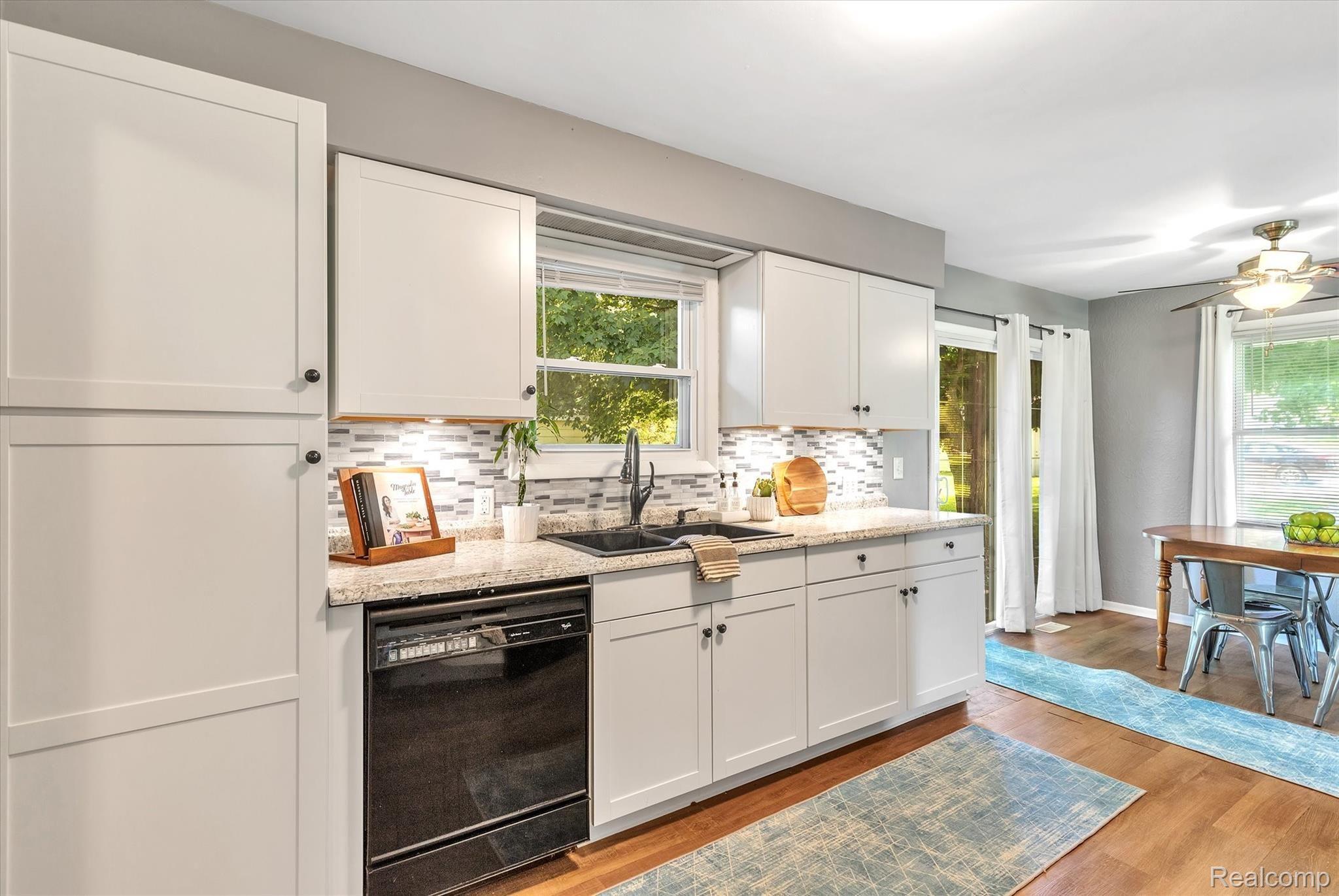 3073 South Edgar Road Mason, MI 48854 - Photo 12 of 43 14-3073-S-Edgar-Rd-Windowstill-Real-Estate-Photography-14.jpg