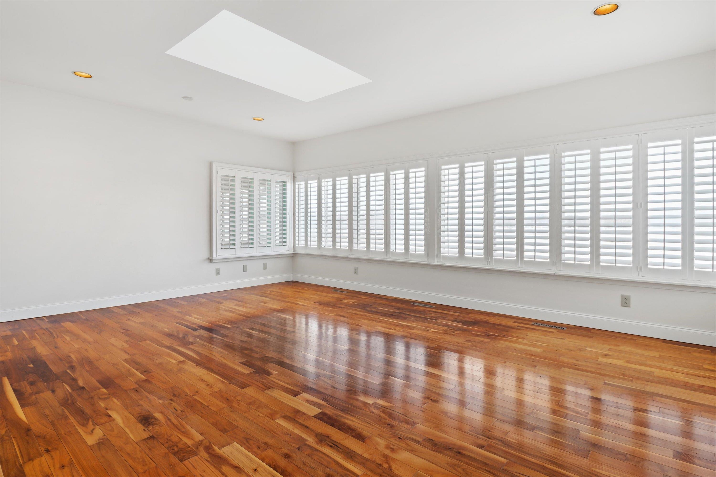 55 Golf Madison, WI 53704 - Photo 13 of 60