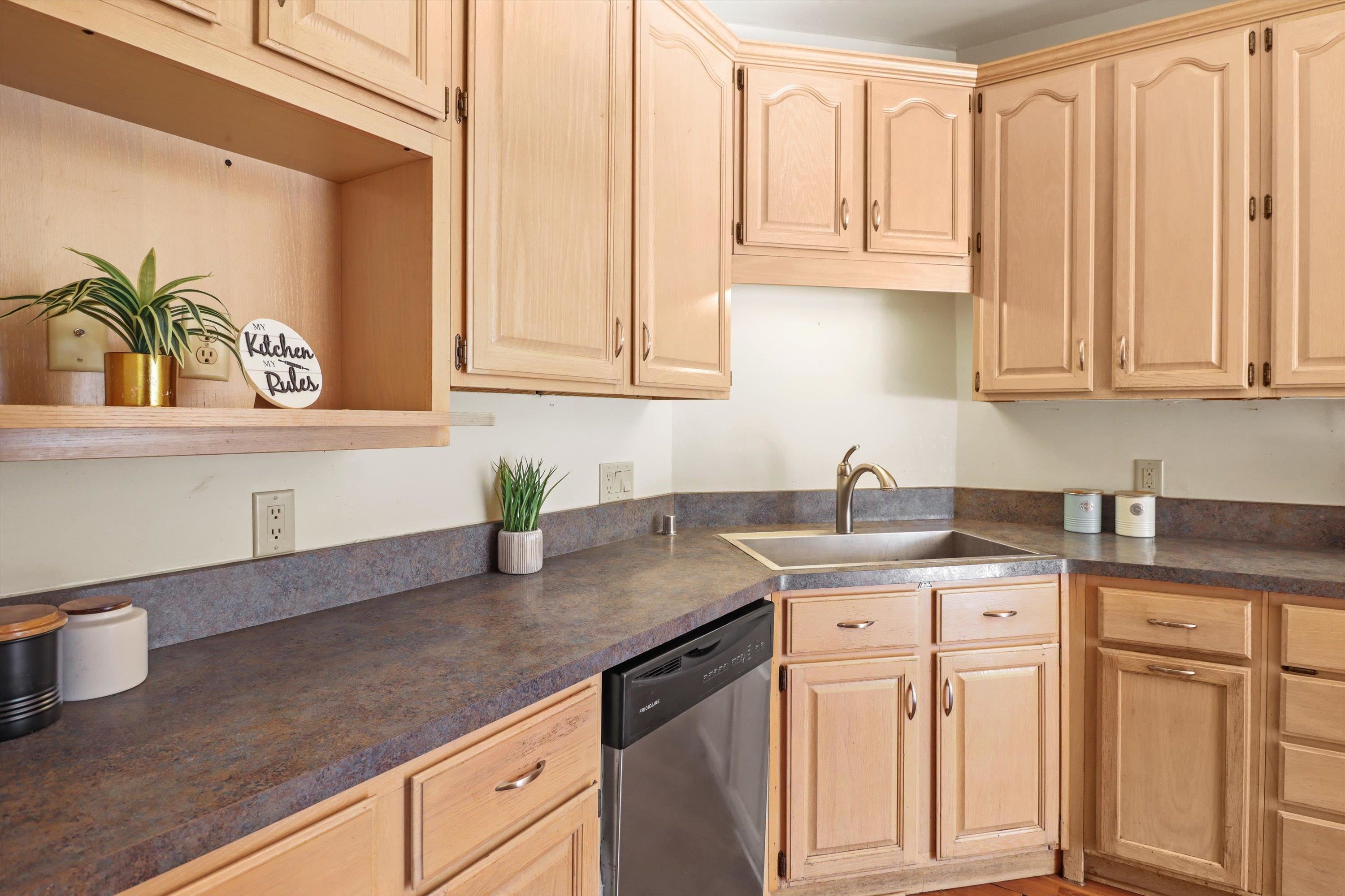 55 Golf Madison, WI 53704 - Photo 25 of 60