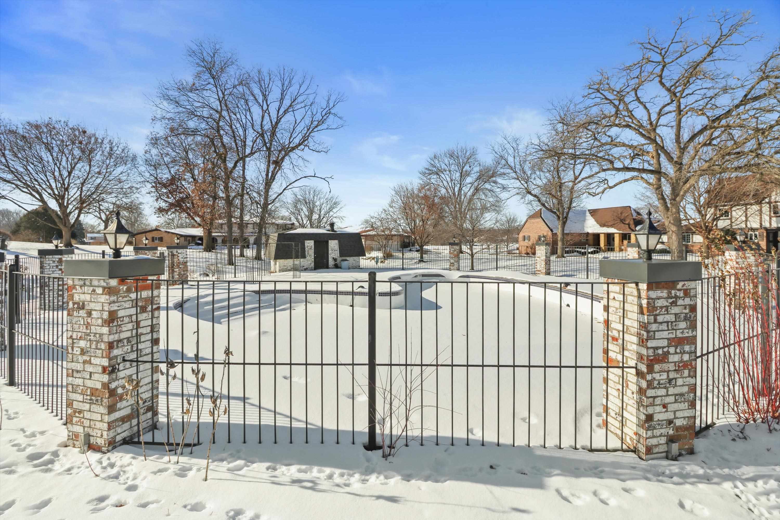 55 Golf Madison, WI 53704 - Photo 51 of 60