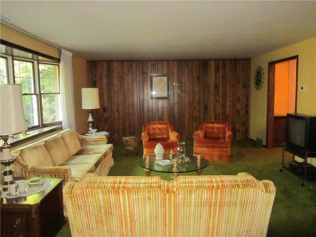 135 Rockdale Road Butler, PA 16002 - Photo 7 of 25