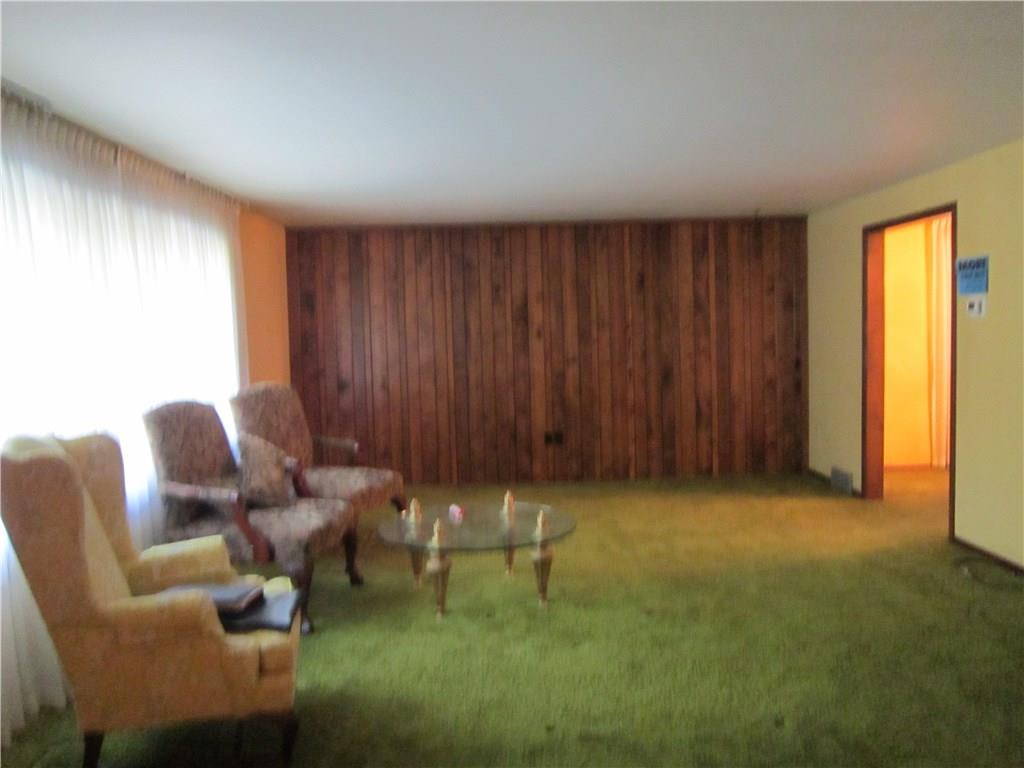 135 Rockdale Road Butler, PA 16002 - Photo 8 of 25