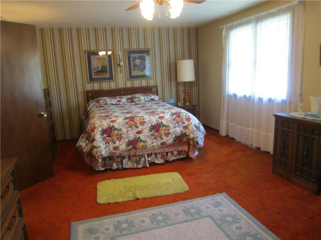 135 Rockdale Road Butler, PA 16002 - Photo 9 of 25