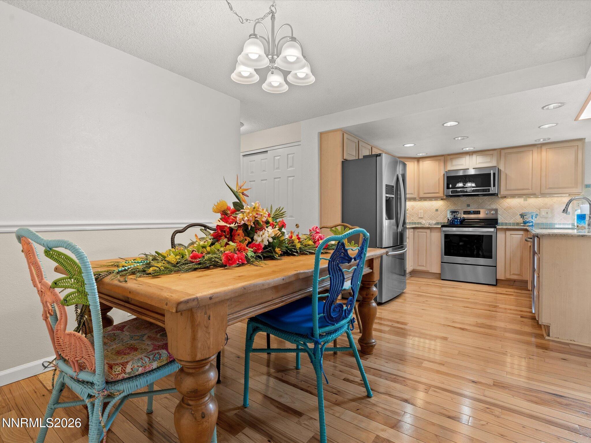 3881 Amador Way Reno, NV 89502 - Photo 9 of 48 16-3881 Amador Way-115