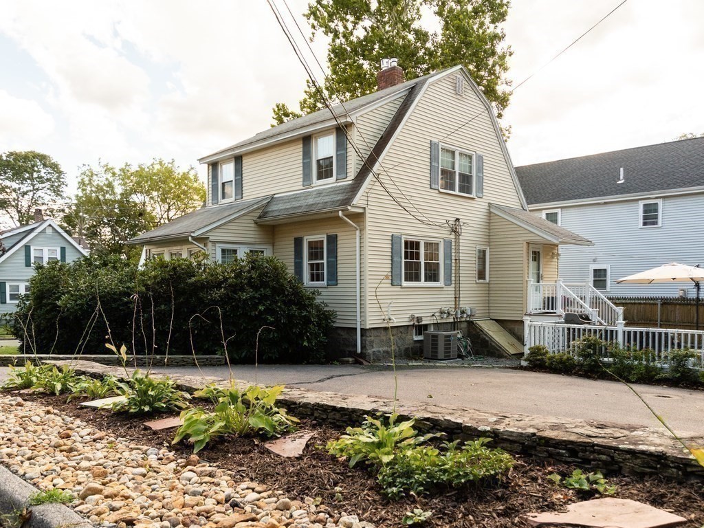 90 Edgehill Road Braintree, MA 02184 - Photo 30 of 39