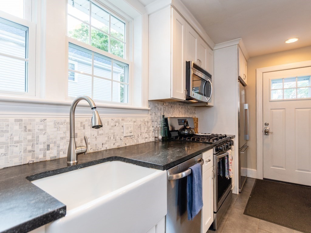 90 Edgehill Road Braintree, MA 02184 - Photo 31 of 39