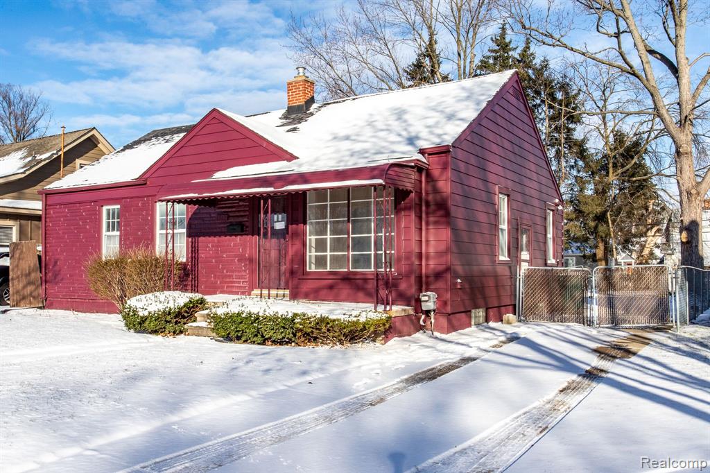 1312 Harvard Road Berkley, MI 48072 - Photo 3 of 42