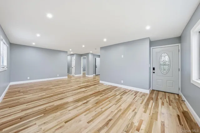 $799,000 | 2489 Beltagh Avenue, Bellmore, NY 11710