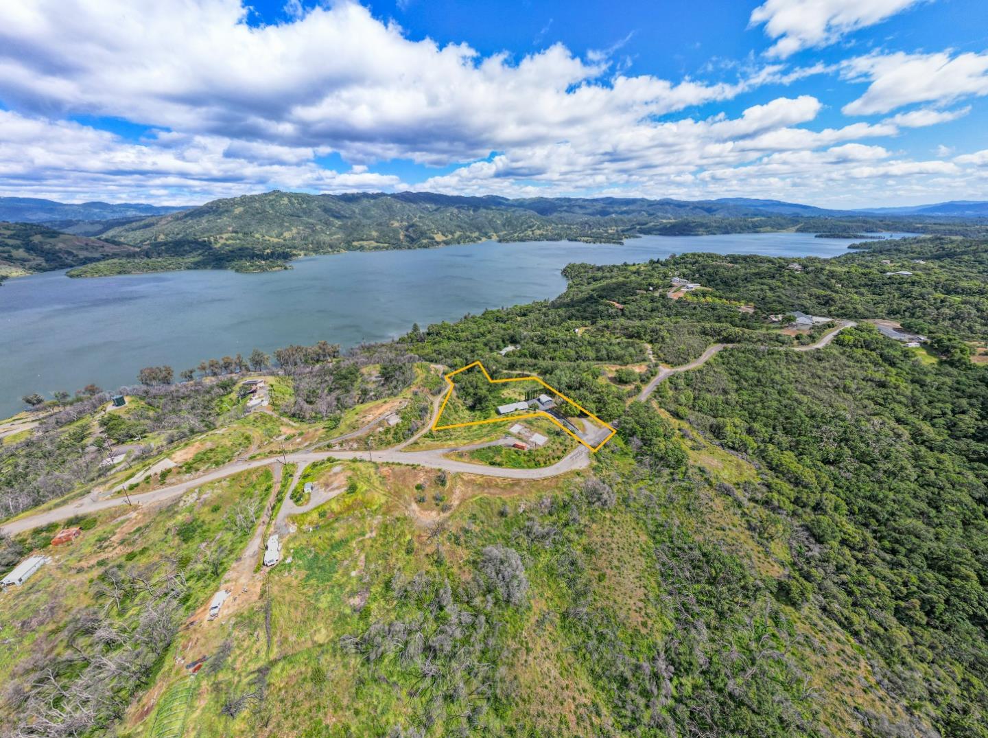 5791 Lake Ridge Road Ukiah, CA 95482 - Photo 3 of 34 a view of an ocean