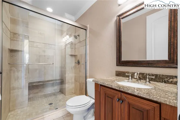 $1,149,000 | 46 North Ridge Lane, Newland, NC 28657