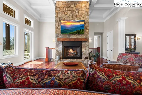 $1,149,000 | 46 North Ridge Lane, Newland, NC 28657