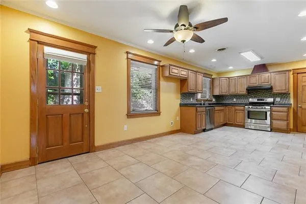 $238,900 | 455 Clayton Drive, Norco, LA 70079