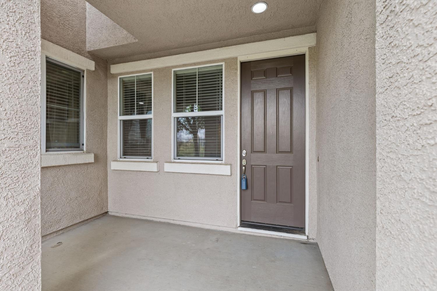 3103 Leiper Loop Lincoln, CA 95648 - Photo 2 of 27 Cute patio to enjoy a "cup of joe" or a nice glass of wine to unwind.