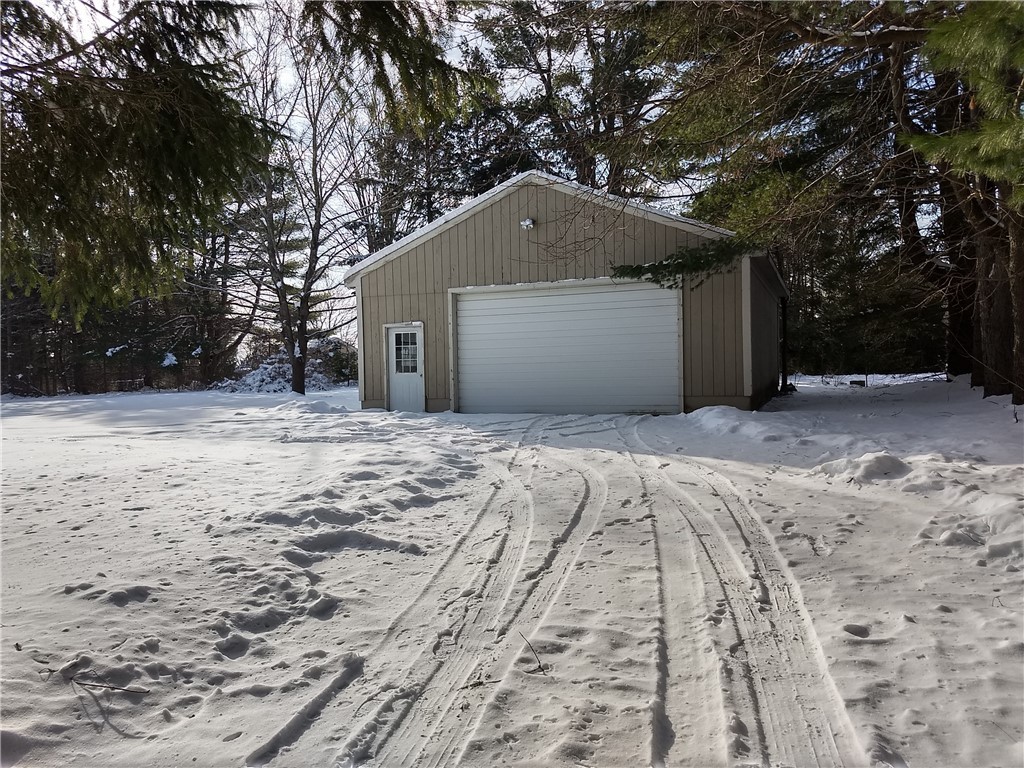 12 Swan Road Smithfield, RI 02917 - Photo 4 of 23