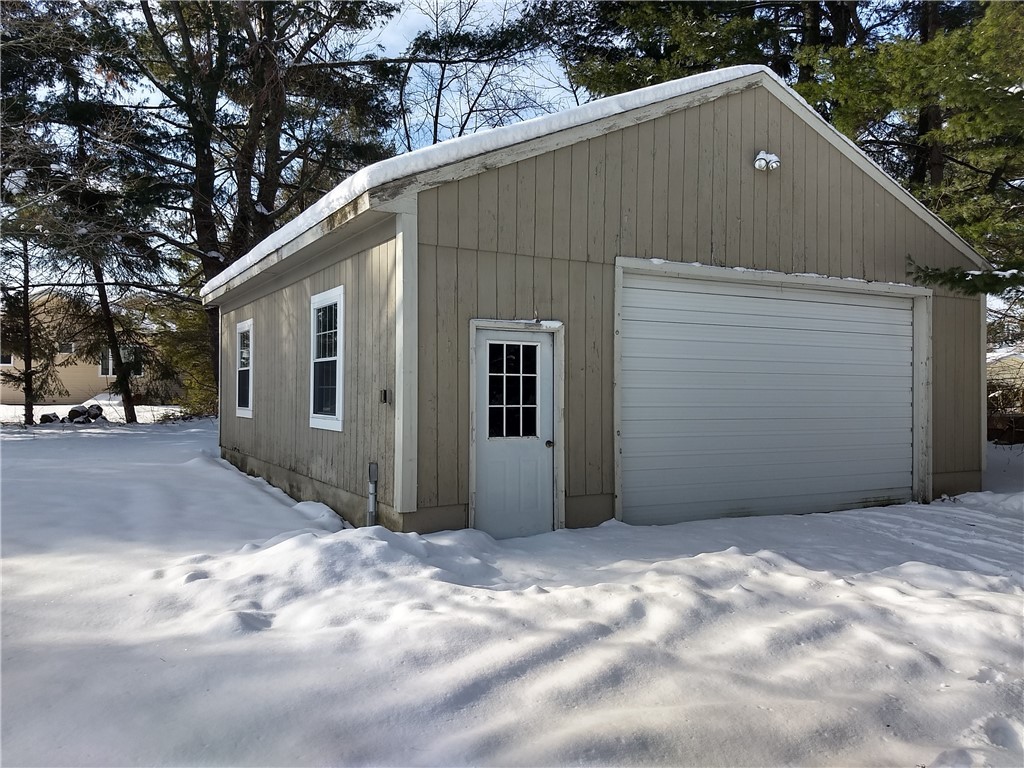 12 Swan Road Smithfield, RI 02917 - Photo 5 of 23