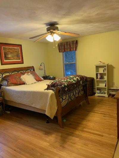 12 Swan Road Smithfield, RI 02917 - Photo 10 of 23