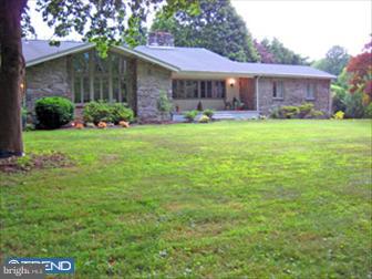 17 West Church Road Lawrenceville, NJ 08648 - Photo 1 of 6