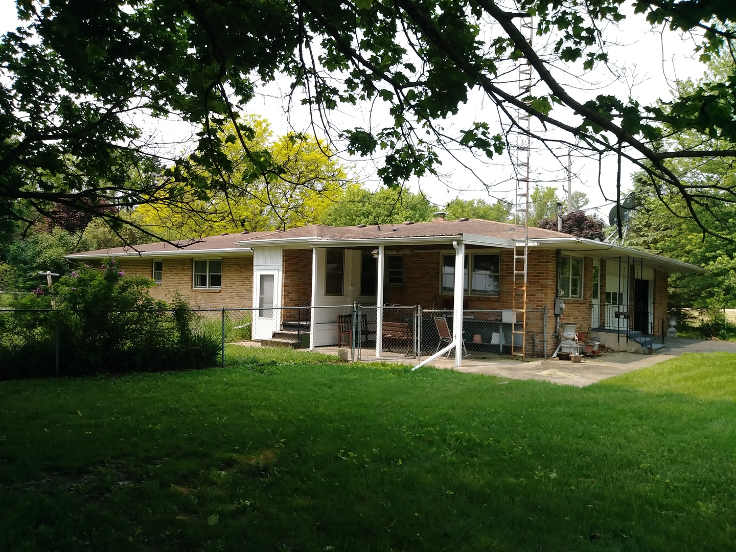 2281 Daysville Road Oregon, IL 61061 - Photo 4 of 26