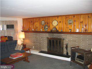 310 West Welsh Road Ambler, PA 19002 - Photo 4 of 6 Gallery Image 4