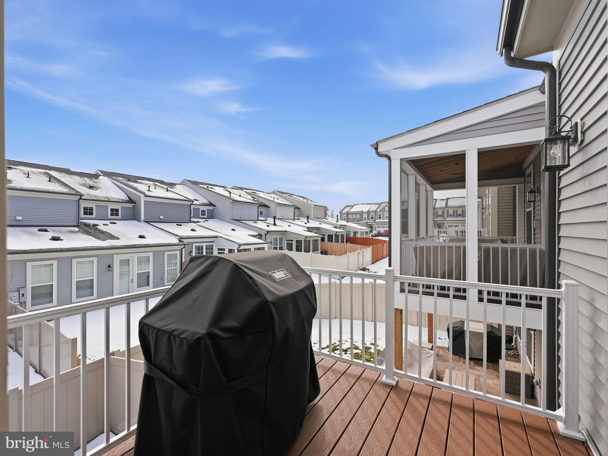 151 Windflower Way Stafford, VA 22554 - Photo 21 of 88 a view of a balcony with wooden floor and fence