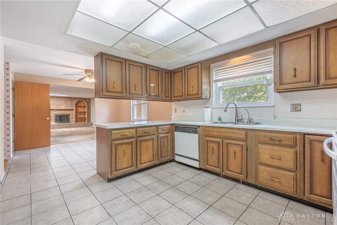4848 Marshall Road Kettering, OH 45429 - Photo 7 of 43 Gallery Image 7