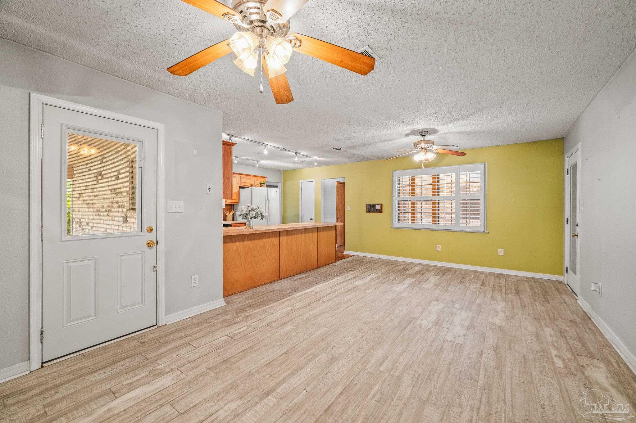 5800 Limestone Road Pensacola, FL 32504 - Photo 15 of 48 Gallery Image 15