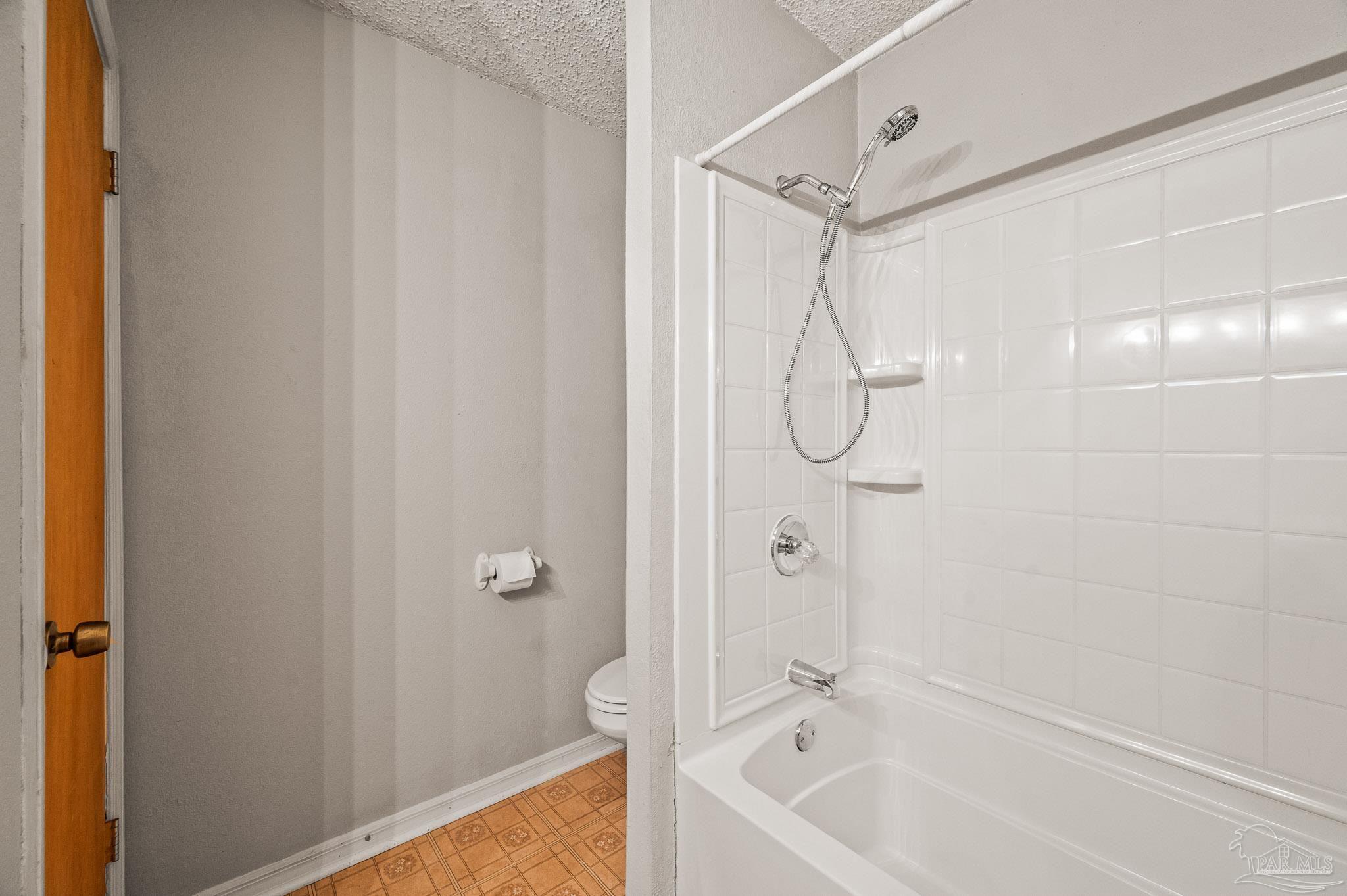 5800 Limestone Road Pensacola, FL 32504 - Photo 27 of 48 Gallery Image 27