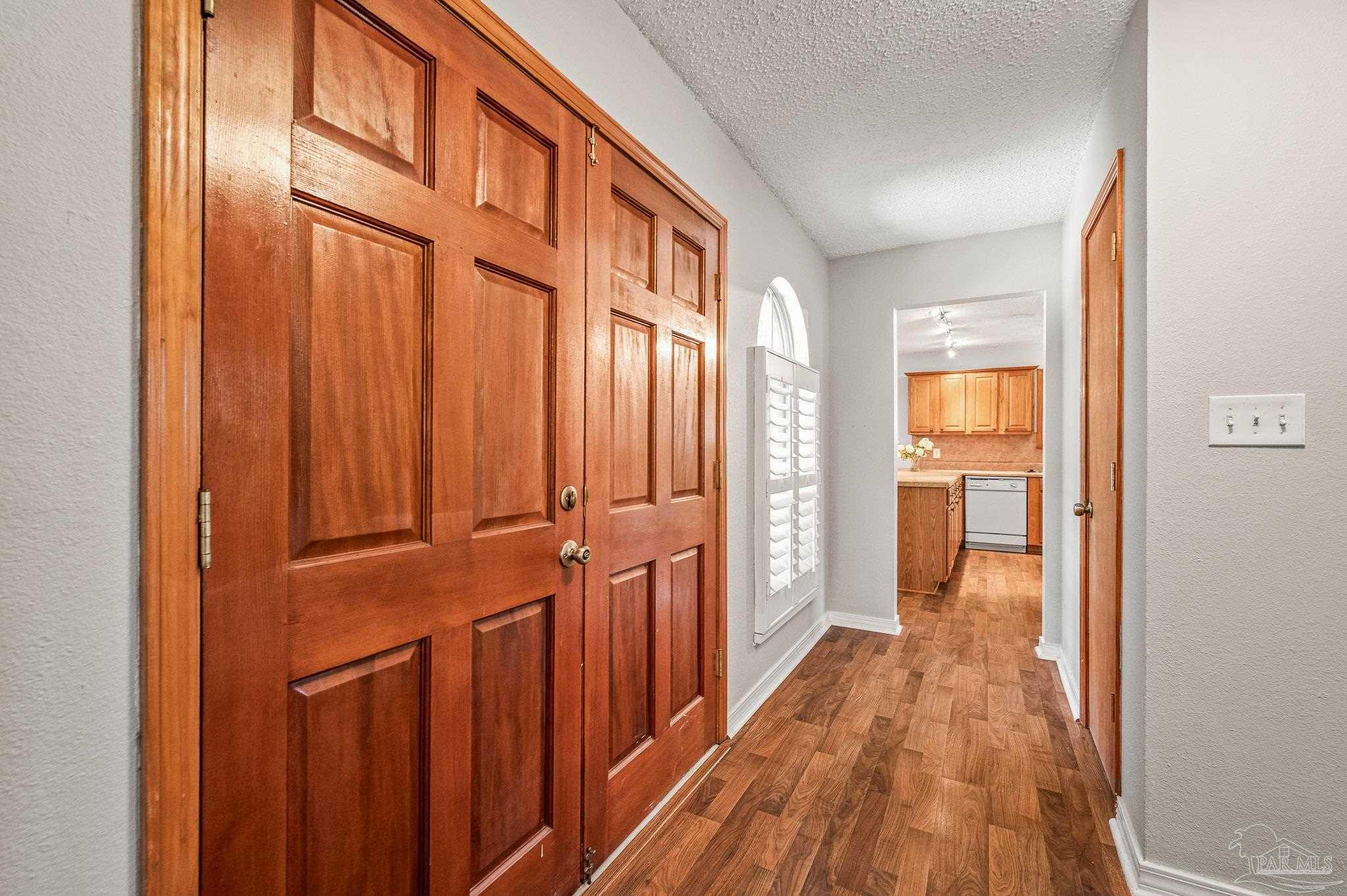 5800 Limestone Road Pensacola, FL 32504 - Photo 5 of 48 Gallery Image 5