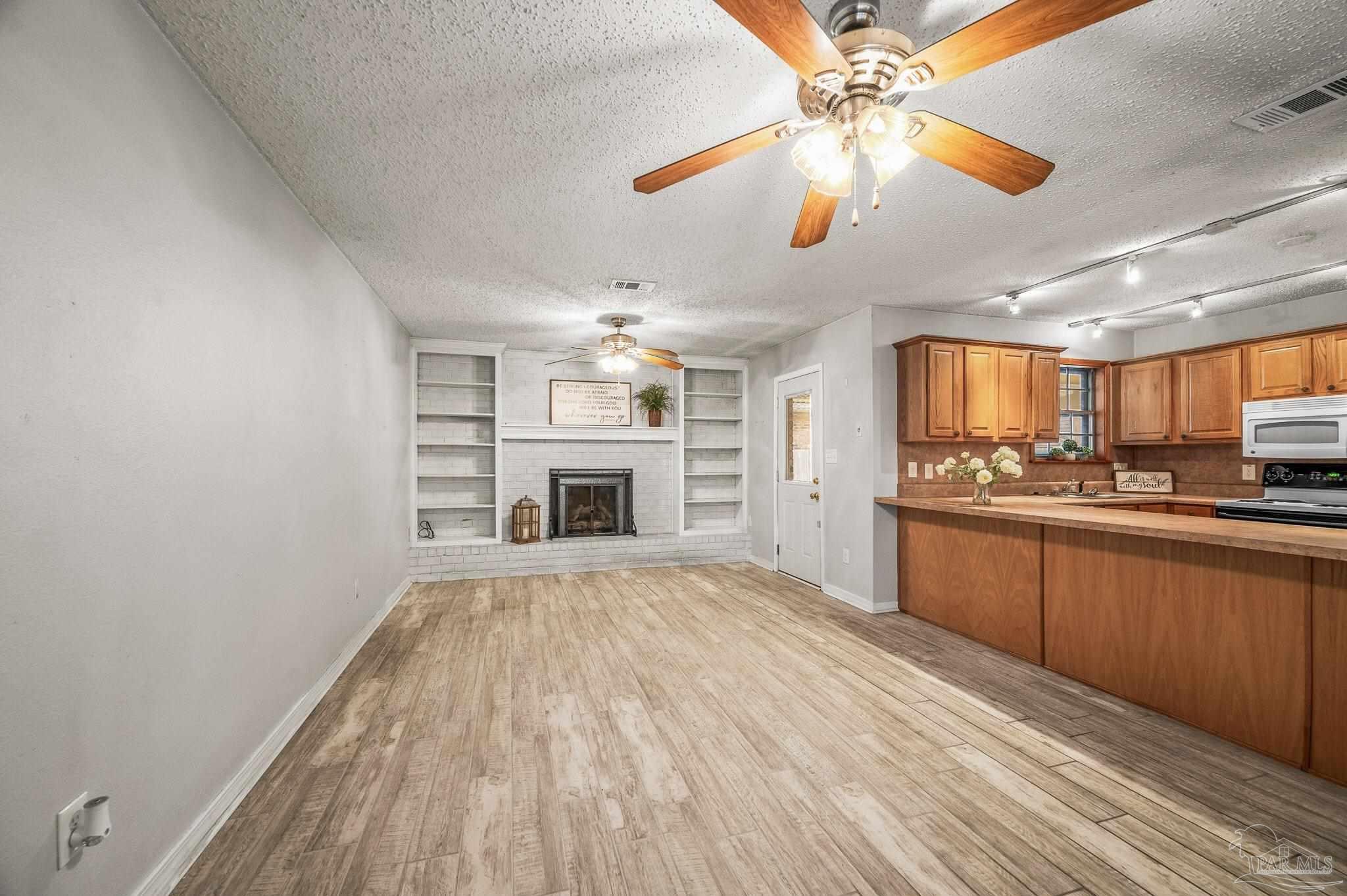 5800 Limestone Road Pensacola, FL 32504 - Photo 6 of 48 Gallery Image 6