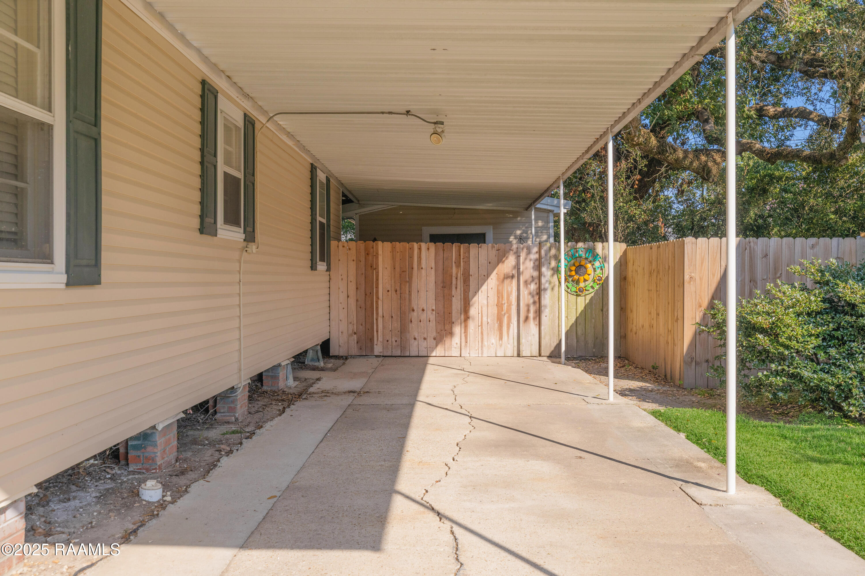 317 Indest Street New Iberia, LA 70563 - Photo 28 of 29 Double parking Carport