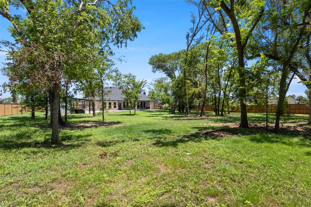 904 Taylor Branch Springtown, TX 76082 - Photo 32 of 37
