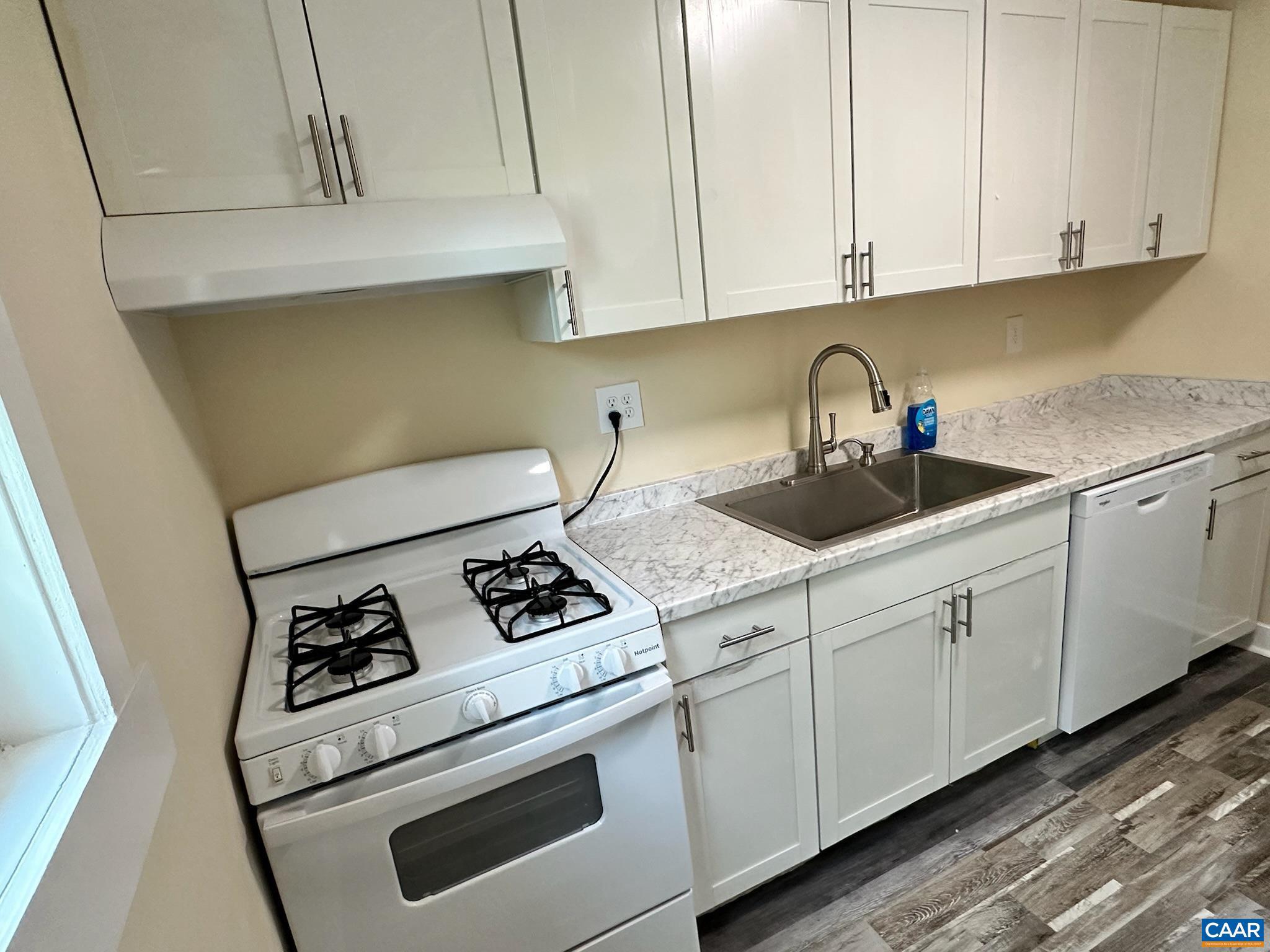 2517 Hydraulic Road, Unit 86 Charlottesville, VA 22901 - Photo 12 of 24