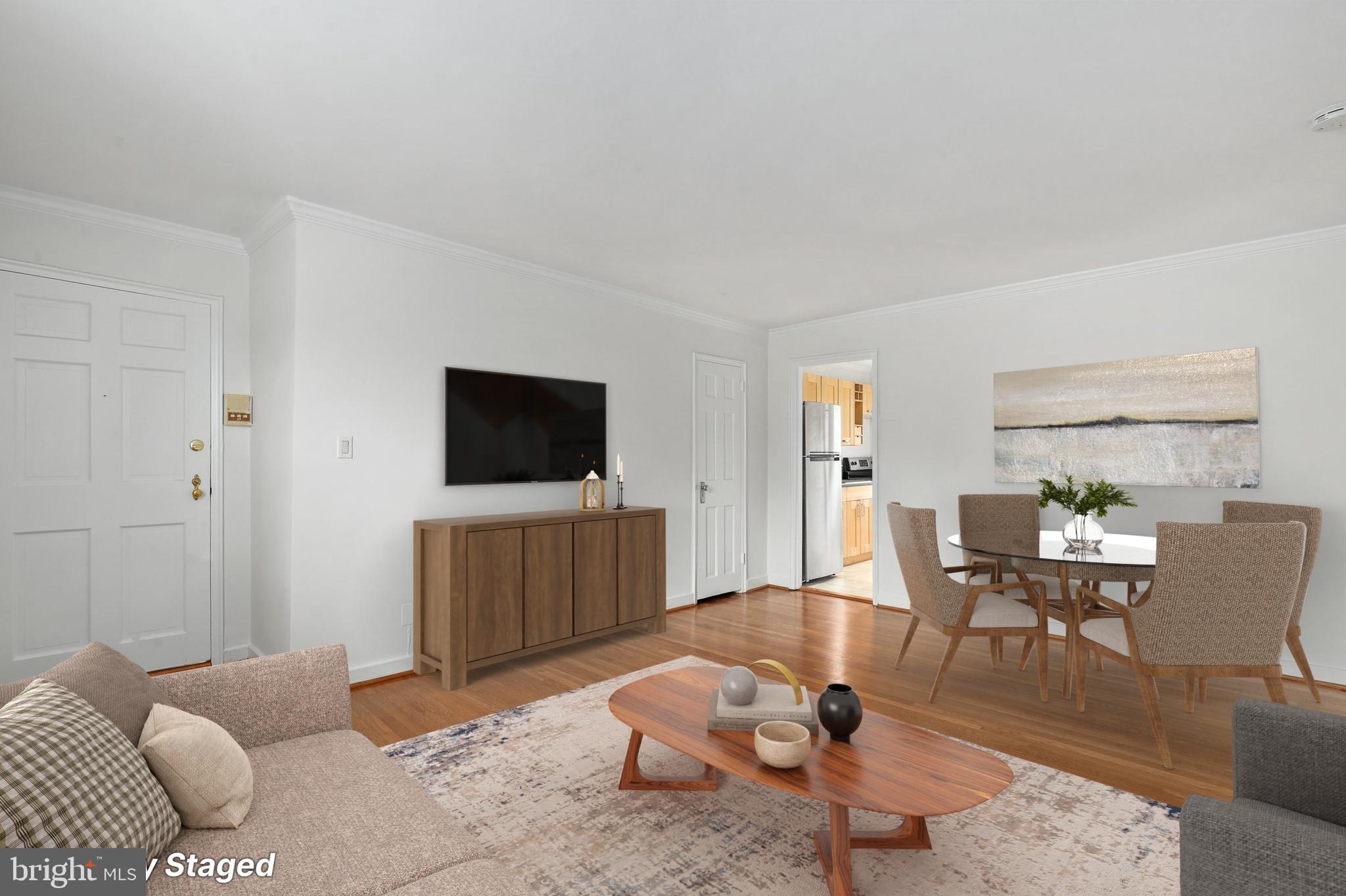205 East Glebe Road, Unit E Alexandria, VA 22305 - Photo 3 of 20
