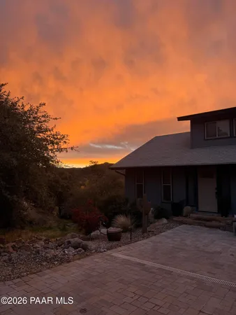 $650,000 | 453 Pioneer Drive, Prescott, AZ 86303