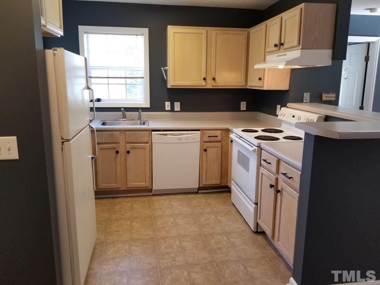 2000 University Woods Road, Unit 304 Raleigh, NC 27603 - Photo 2 of 14