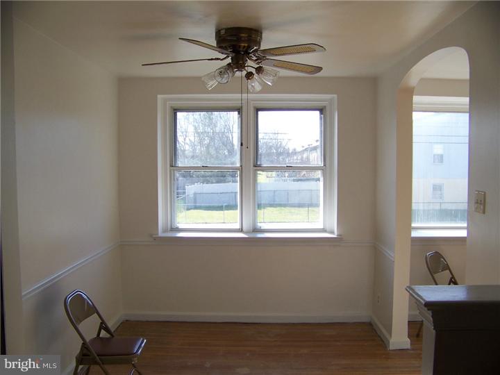 2805 Rhawn Street Philadelphia, PA 19152 - Photo 7 of 9 Dining Room