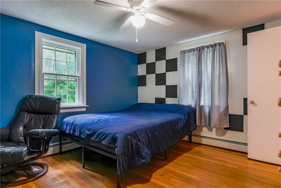 61 Knotty Oak Road Coventry, RI 02816 - Photo 13 of 31