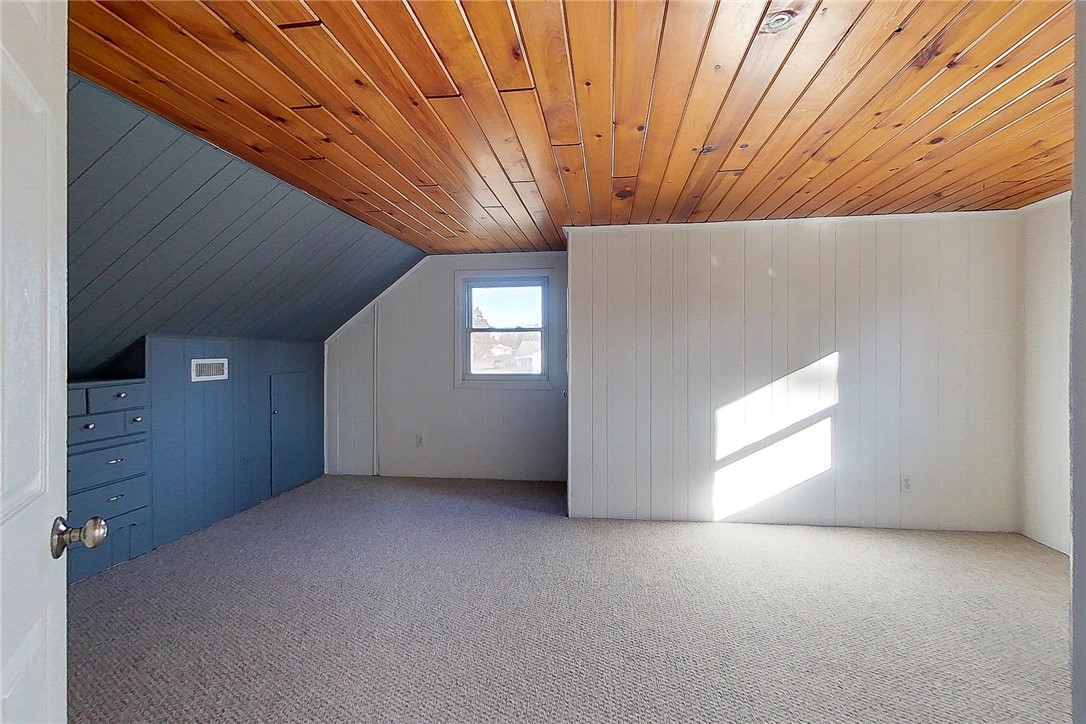 33 Ridgeway Drive Warren, RI 02885 - Photo 20 of 41 Gallery Image 20