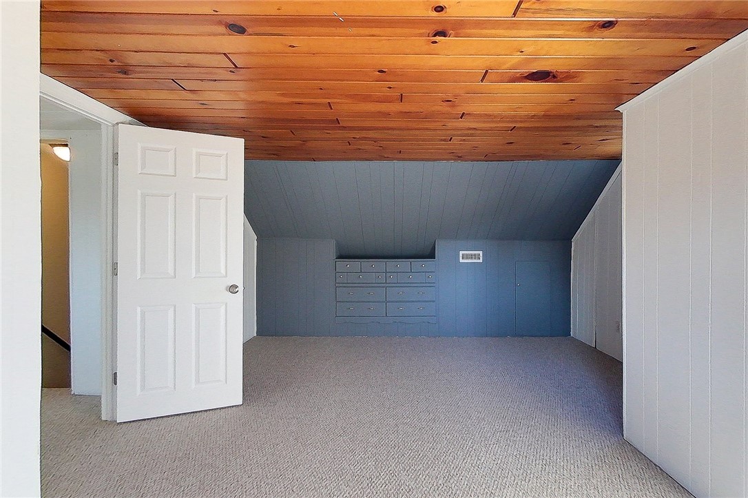33 Ridgeway Drive Warren, RI 02885 - Photo 21 of 41 Gallery Image 21