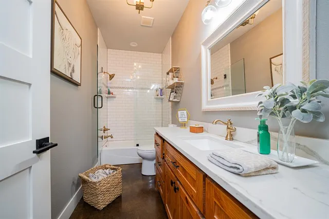 $879,900 | 3382 County Road 4990, Winnsboro, TX 75494