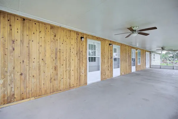 $394,900 | 325 Stenstrom Road, Wauchula, FL 33873