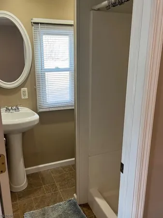 $1,200 | 1230 Highway 23, Wantage, NJ 07461
