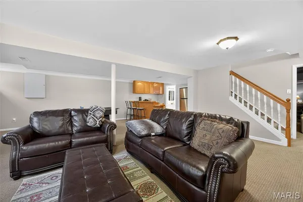 $489,000 | 323 Oakleigh Woods Drive, Ballwin, MO 63011