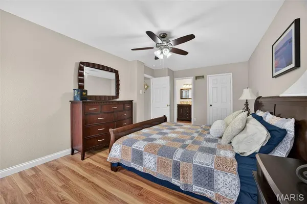 $489,000 | 323 Oakleigh Woods Drive, Ballwin, MO 63011