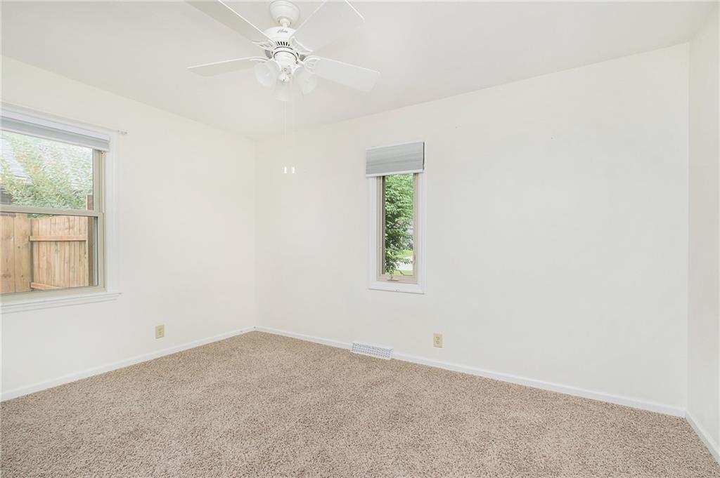 3212 Greenbriar Road Anderson, IN 46011 - Photo 17 of 26 Gallery Image 17