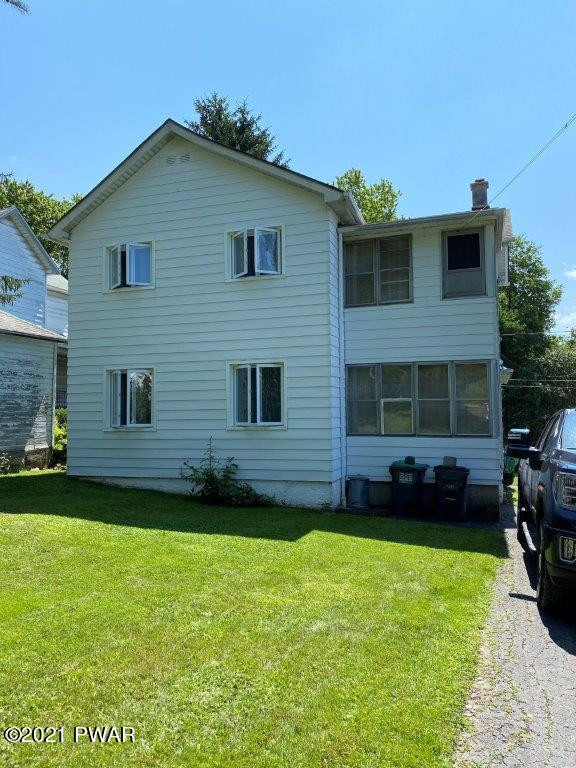 617 Clinton Street Forest City, PA 18421 - Photo 4 of 27