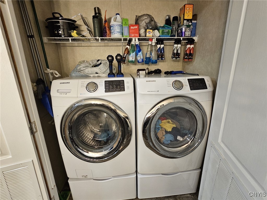 1275 Highway 5 Elbridge, NY 13060 - Photo 17 of 17 LAUNDRY IN KITCHEN AREA