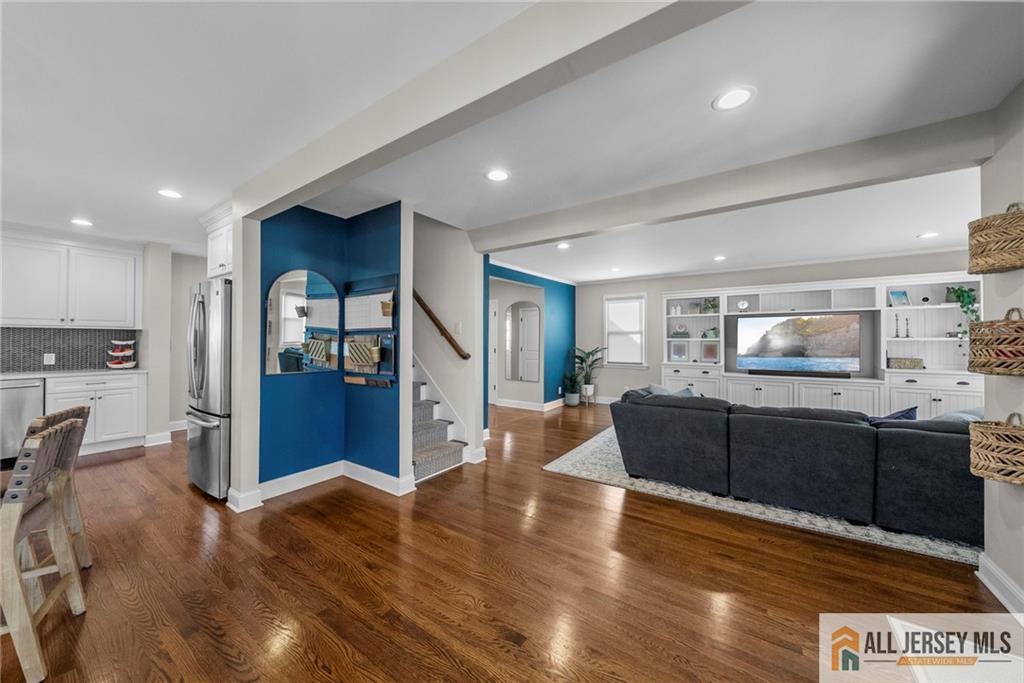 2 Goodwill Place Metuchen, NJ 08840 - Photo 20 of 49