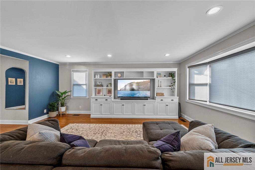 2 Goodwill Place Metuchen, NJ 08840 - Photo 21 of 49